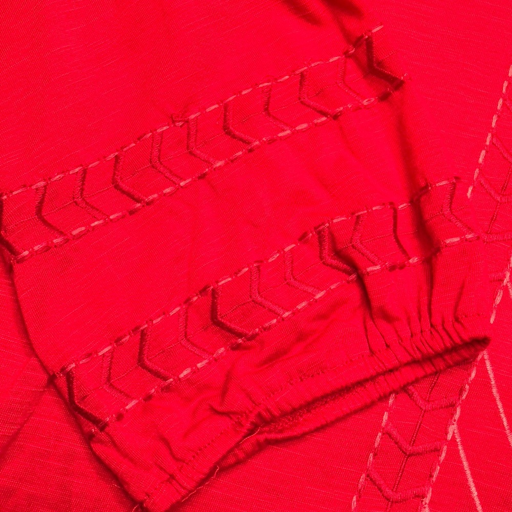 Buckle top - Picture 4 of 5